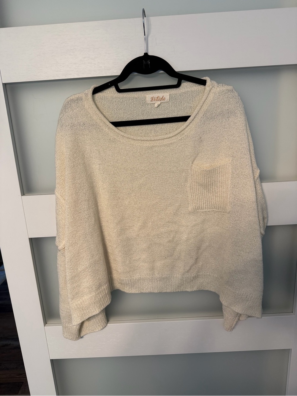 Listicle Cream Crewneck Pocket Sweater
